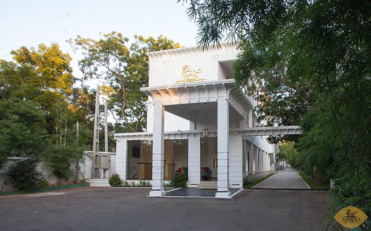 Hotel Grand Detagamuwa Kataragama Exterior foto